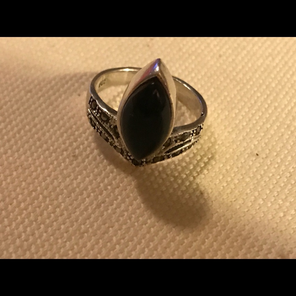 825 silver ring